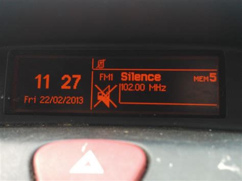 Wed 2 Mar 2011 03. . Peugeot radio stuck on silence